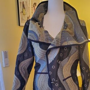 LADIES JACKET, medium, reversible, NWOT, ruffle collar